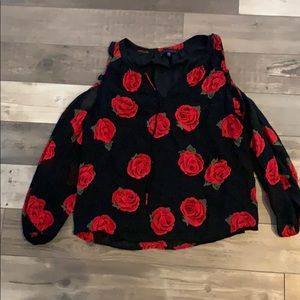 Sanctuary black & rose top